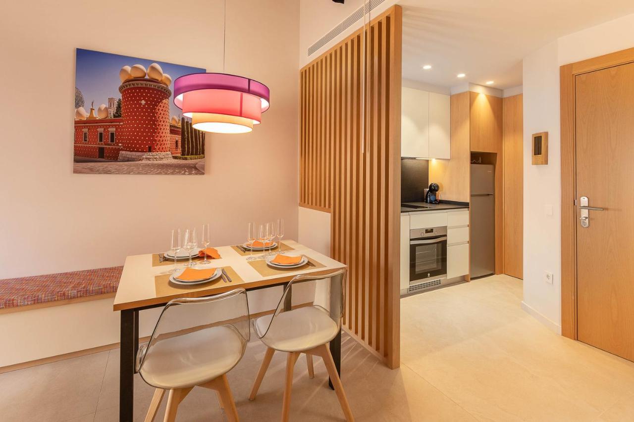 C&C Apartments Figueres  Exterior foto